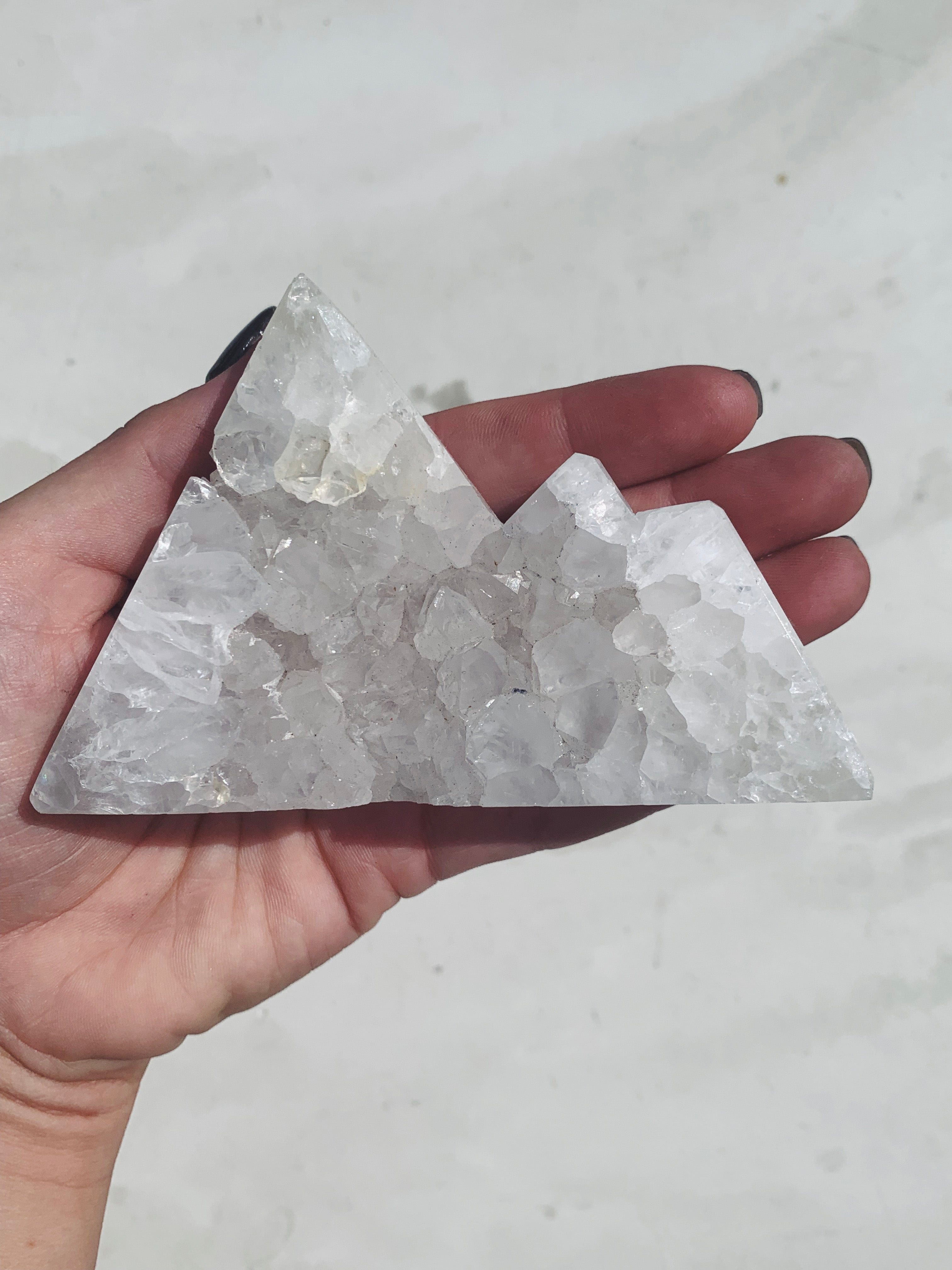 Agate Shape Mountain 01 new cleanse & co.