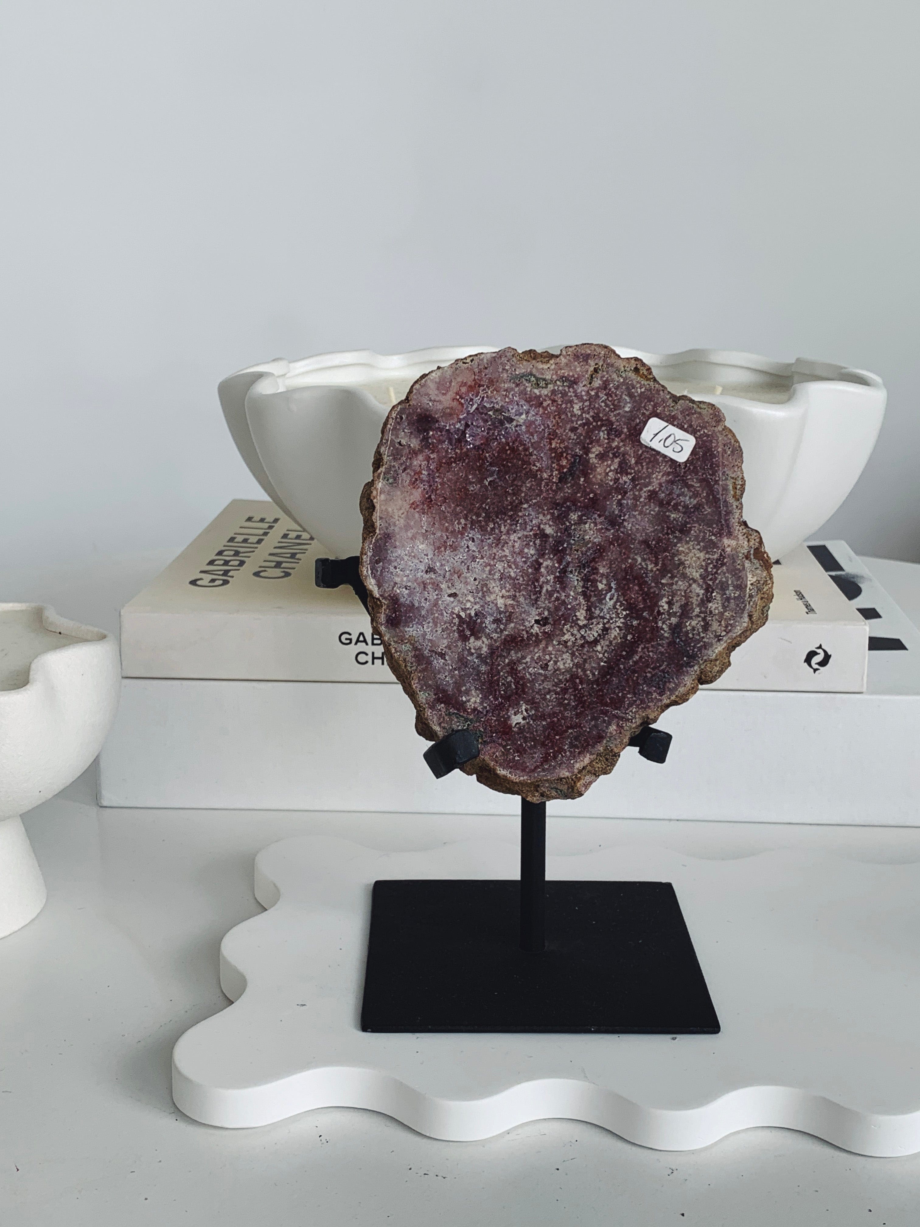 Statement Pink Amethyst with Stand 01 Crystal cleanse & co.