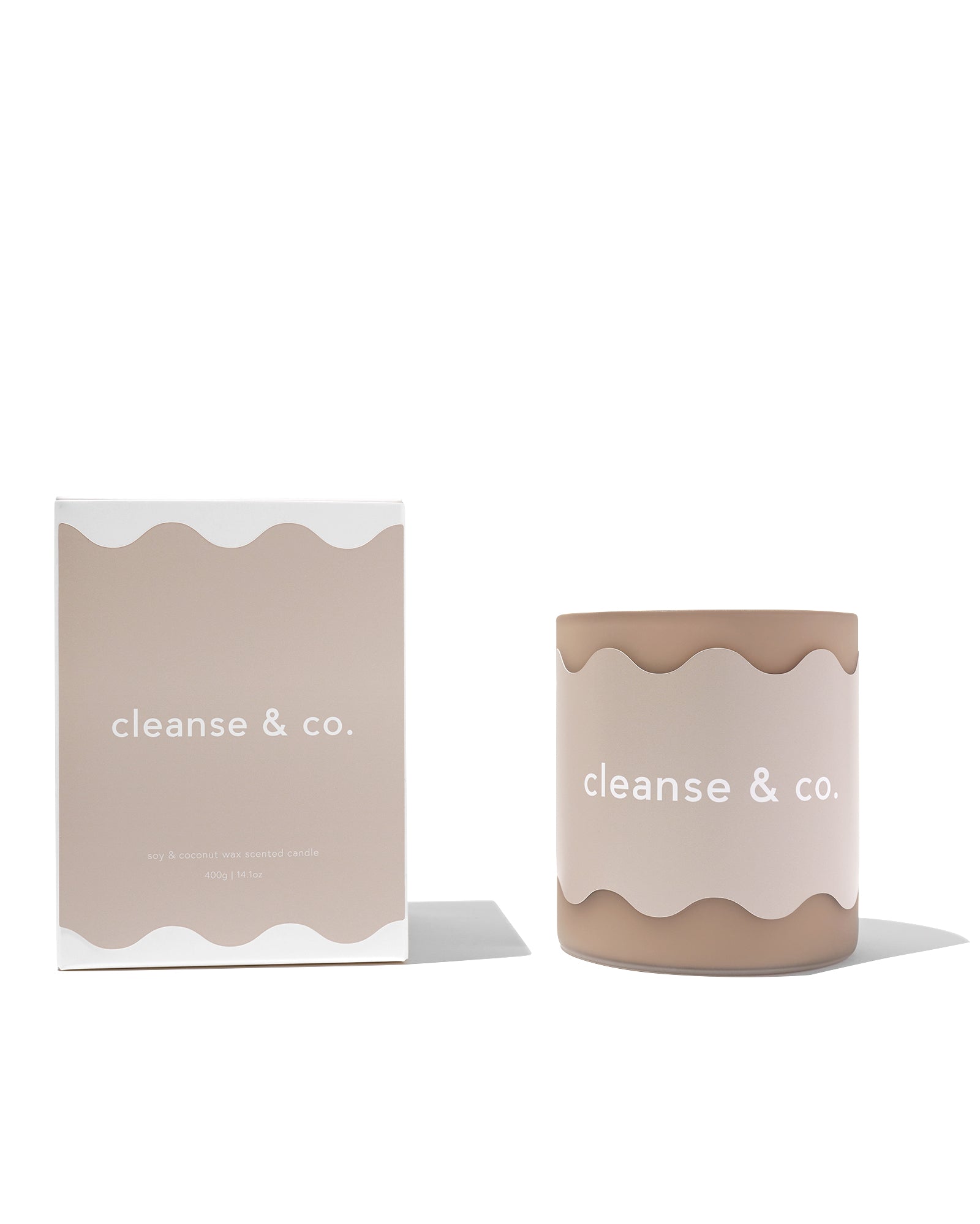 Wavy Candle - Beige candle Pistachio & Vanilla Malt cleanse & co.