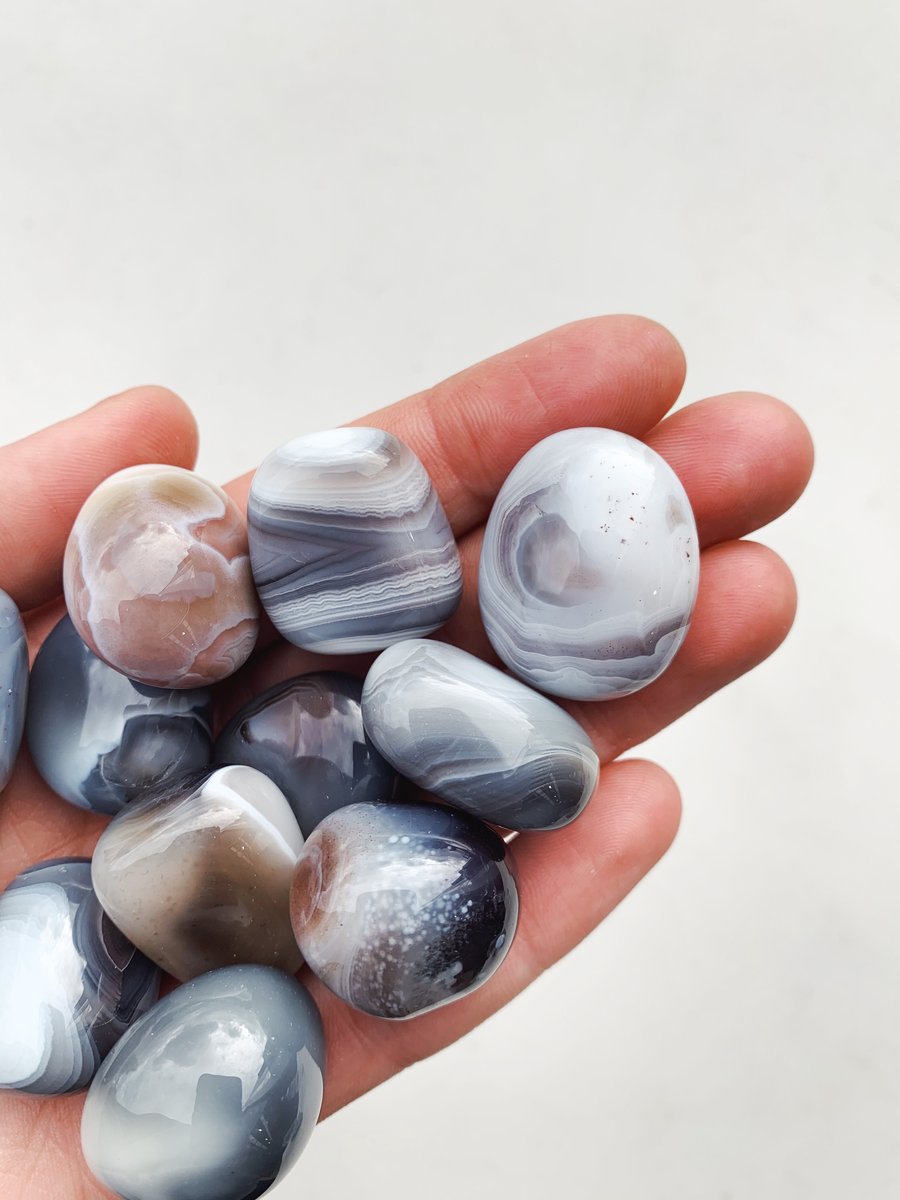 CLEANSE & CO. Natural Agate. Ethically Sourced Tumbled Crystal.