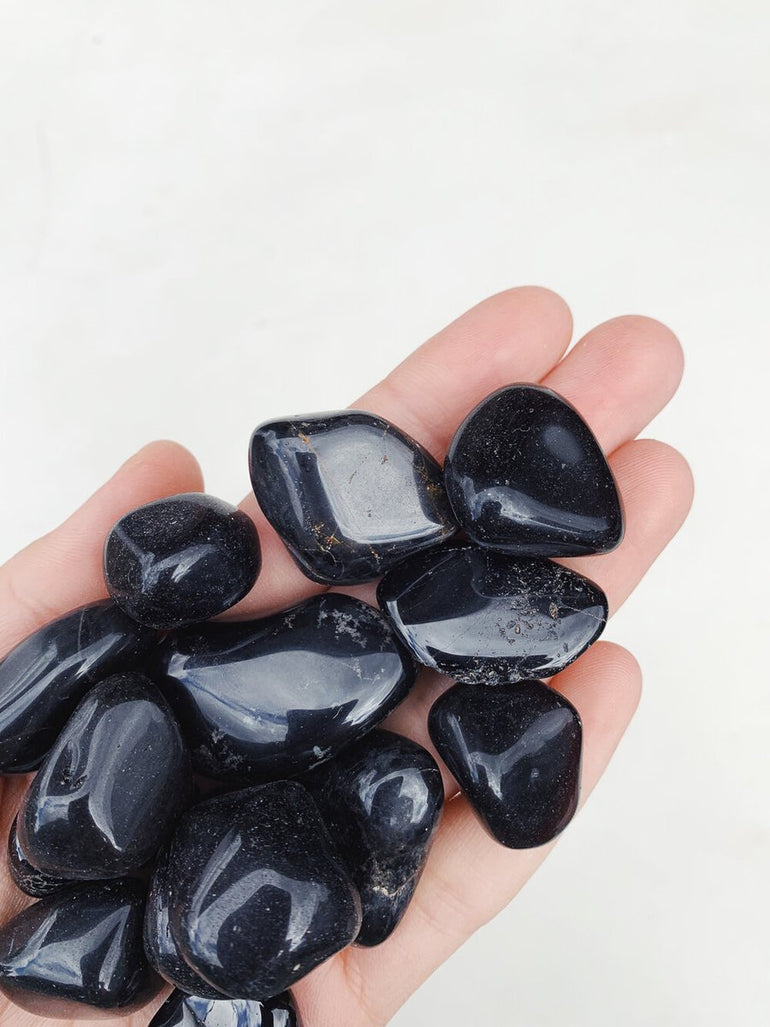 CLEANSE & CO. Onyx. Ethically Sourced Tumbled Crystal.