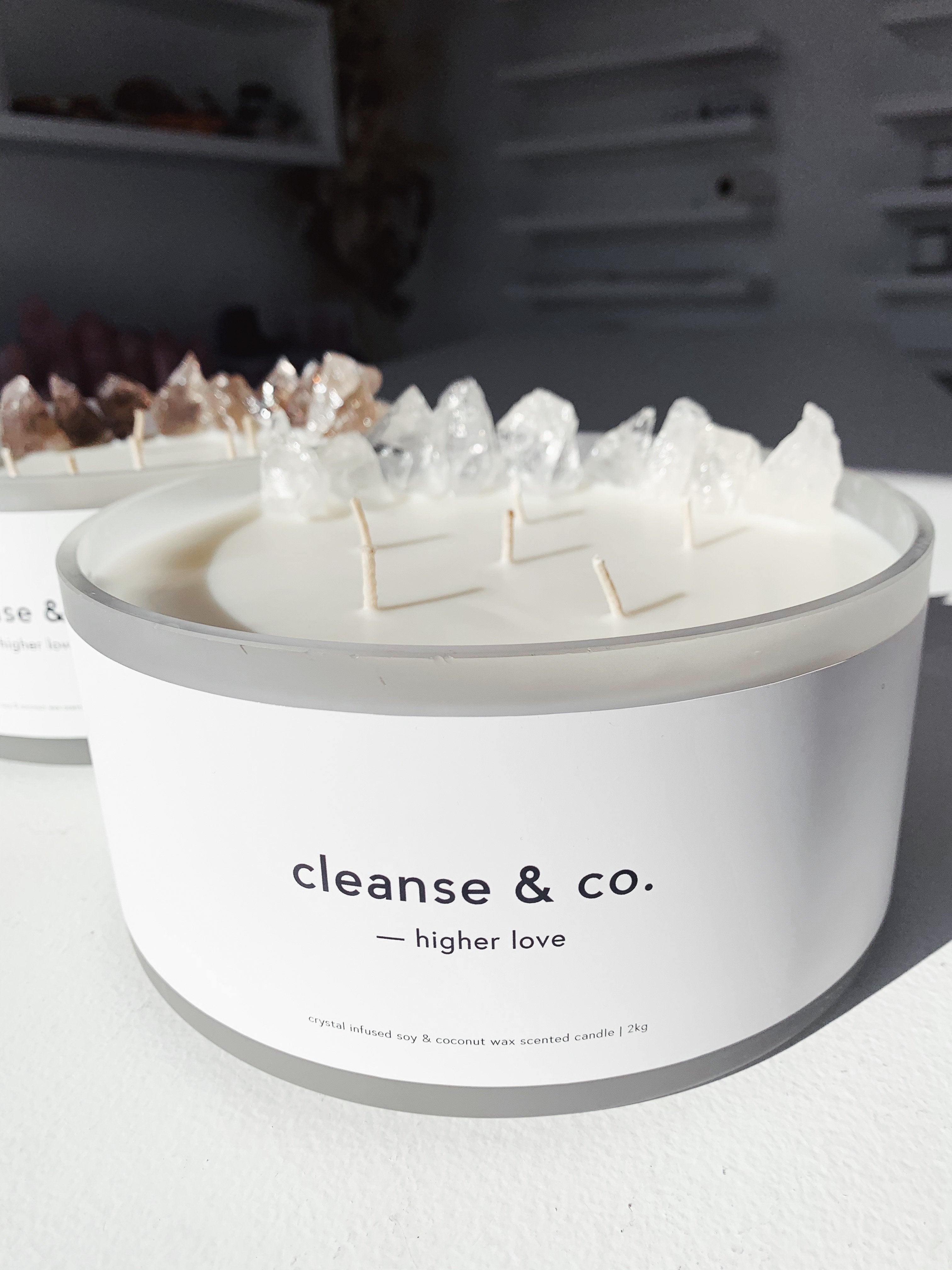 Cleanse & Co. XL Clear Quartz Intention Candle. 2KG Vegan-Friendly Soy and Coconut Wax.