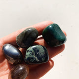 Present Crystal Kit – Meditation crystal kit cleanse & co.